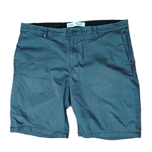 Men's Old Navy Ultimate Tech Slim Panther Brown Shorts Size 40 Built-in Flex